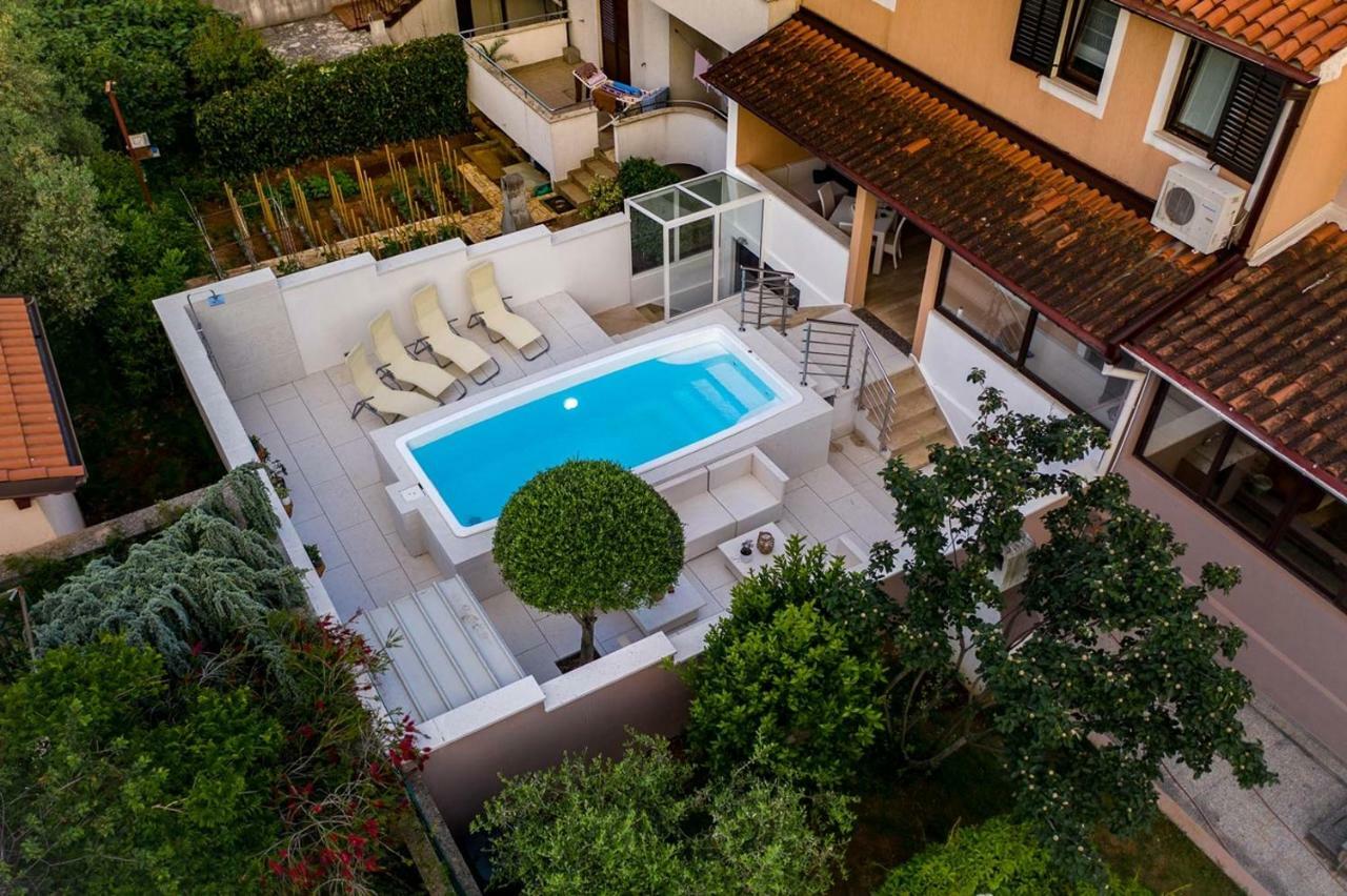 Cave Romane Apartment With Private Pool And Sea View Винкуран Екстериор снимка