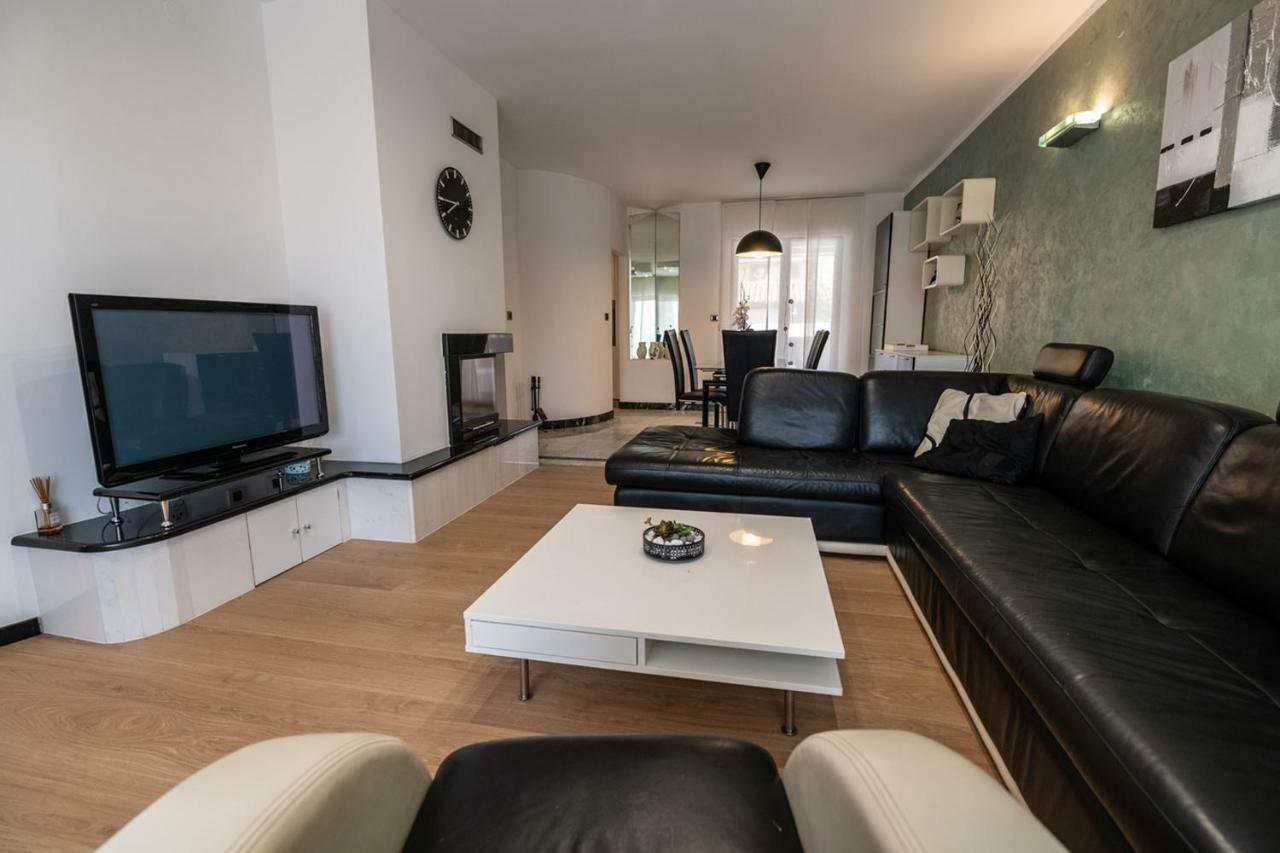 Cave Romane Apartment With Private Pool And Sea View Винкуран Екстериор снимка