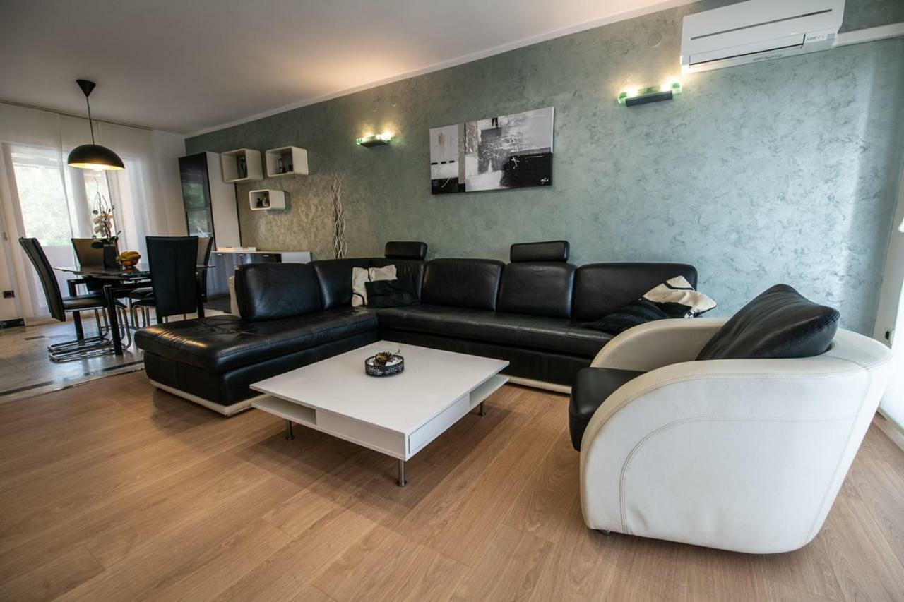 Cave Romane Apartment With Private Pool And Sea View Винкуран Екстериор снимка